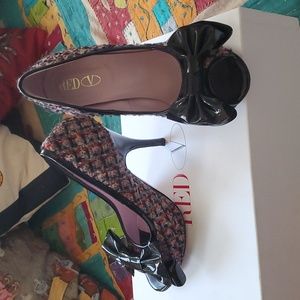 Valentino RED Patent Bow Tweed Pumps; size 7
